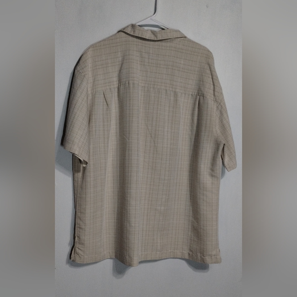 Island Shores Men's Beige Plaid Shirt (XL) - Picture 2 of 9